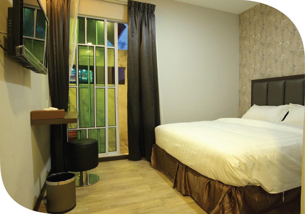 Eatern Hotel Batam Extérieur photo