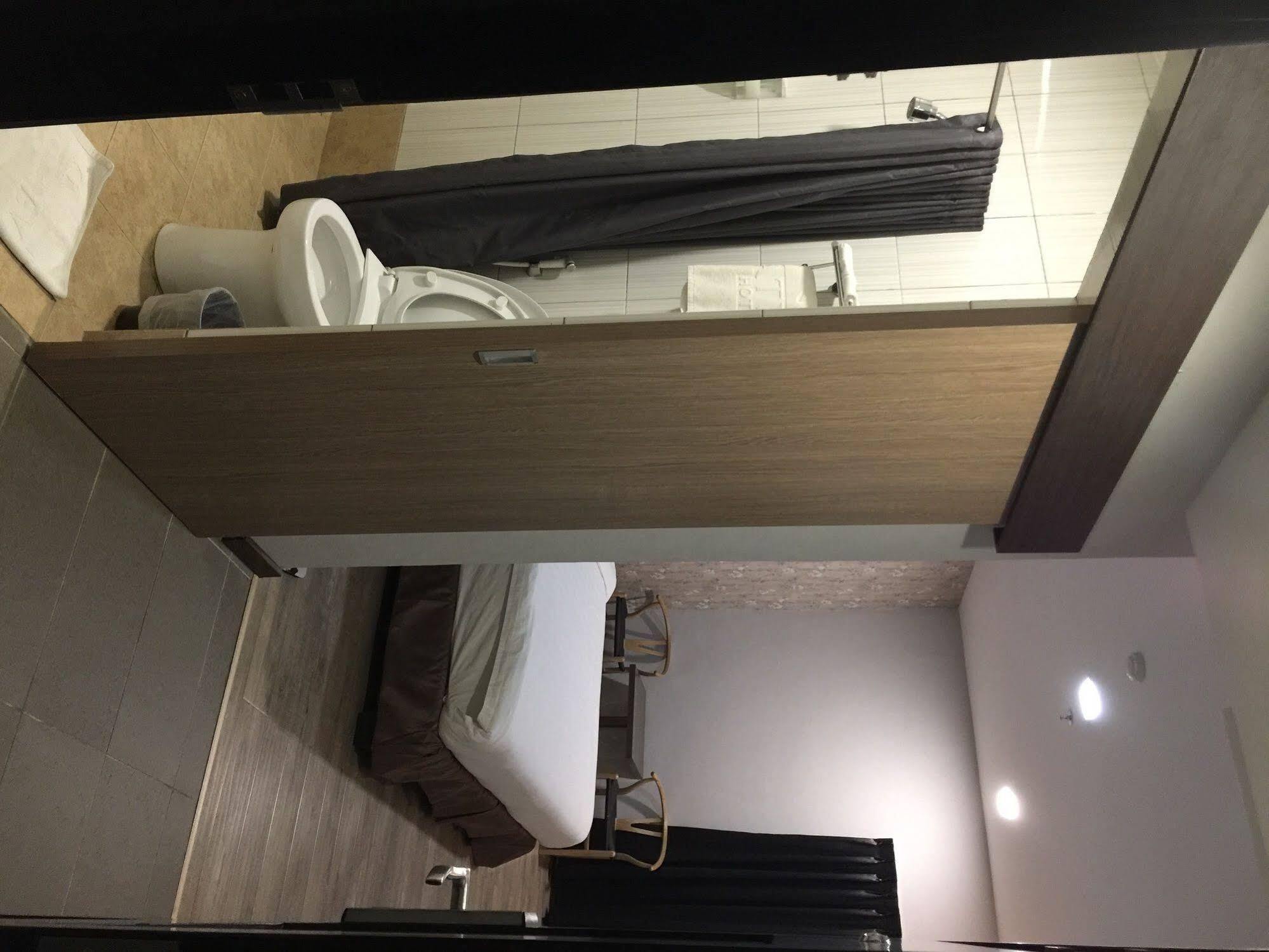 Eatern Hotel Batam Extérieur photo
